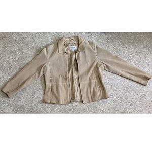 ‼️SOLD‼️Wilson Leather Maxima Tan Leather Suede